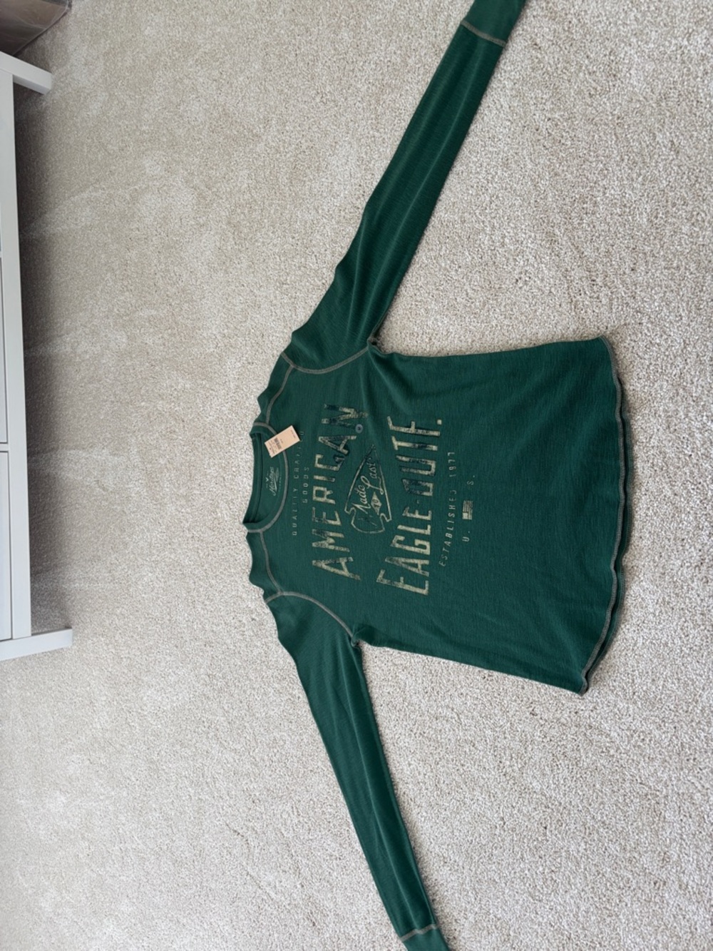 American Eagle Outfitters Dark Green Long Sleeve Graphic Tee